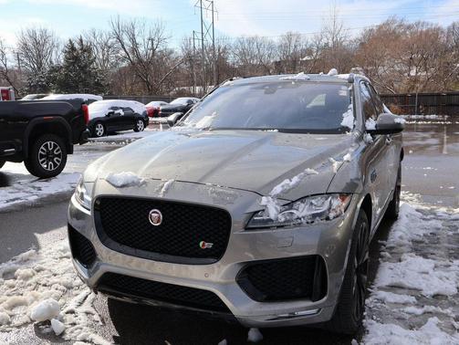 2018 Jaguar F-PACE S