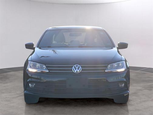 2016 Volkswagen Jetta 1.8T Sport