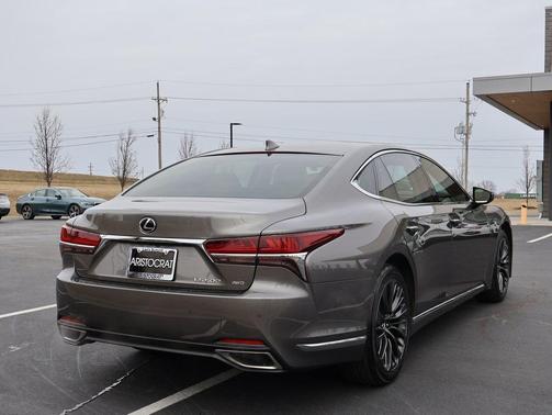 2018 Lexus LS 500 Base