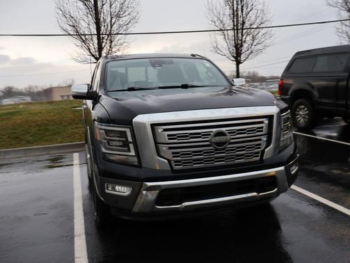 2021 Nissan Titan Platinum Reserve