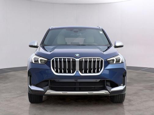 Phytonic Blue Metallic 2023 BMW X1 xDrive28i