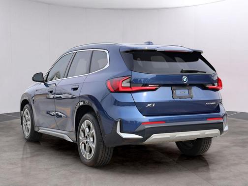 Phytonic Blue Metallic 2023 BMW X1 xDrive28i