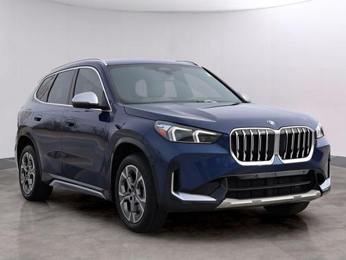 Phytonic Blue Metallic 2023 BMW X1 xDrive28i