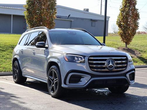 2025 Mercedes-Benz GLS 450 4MATIC