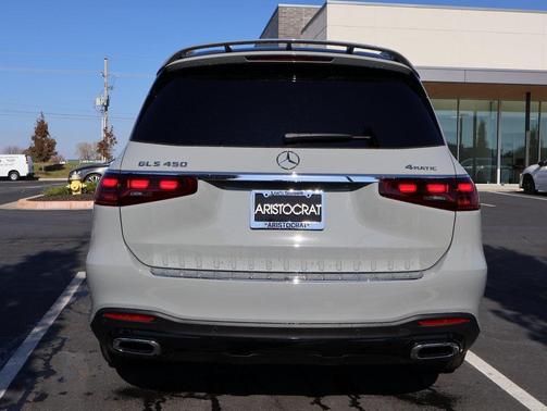 2025 Mercedes-Benz GLS 450 4MATIC