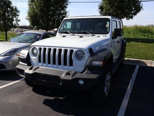 Bright White Clearcoat 2018 Jeep Wrangler Unlimited Sport