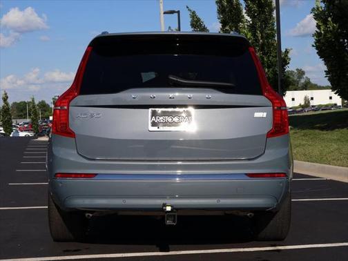 2023 Volvo XC90 Recharge Plug-In Hybrid T8 Plus 6-Seater