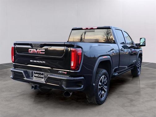 2023 GMC Sierra 2500 AT4