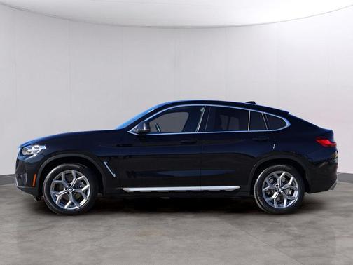 2025 BMW X4 xDrive30i