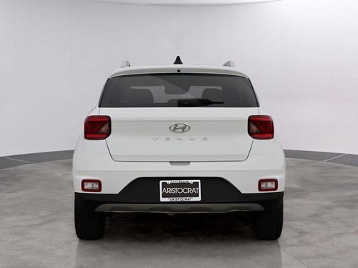 2021 Hyundai VENUE SEL