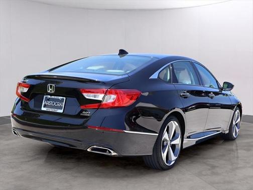 2018 Honda Accord Touring 2.0T