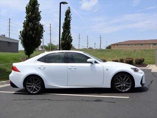 2018 Lexus IS 350 Base