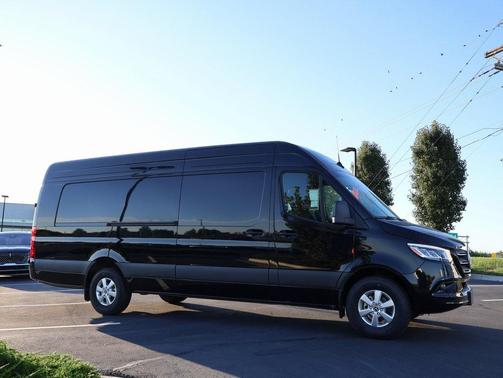 2024 Mercedes-Benz Sprinter 2500 High Roof