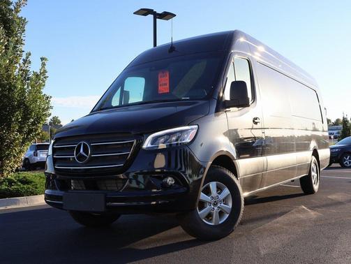 2024 Mercedes-Benz Sprinter 2500 High Roof