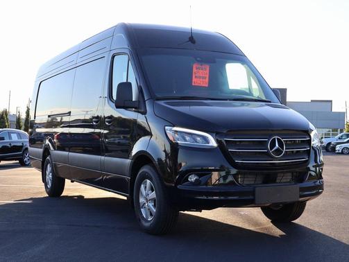 2024 Mercedes-Benz Sprinter 2500 High Roof