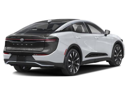 2023 Toyota Crown Platinum