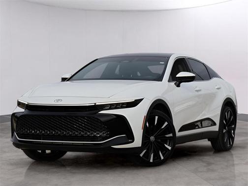 2023 Toyota Crown Platinum