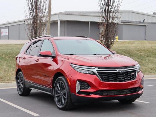 2022 Chevrolet Equinox FWD RS