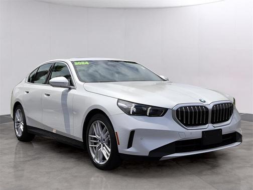 2024 BMW 530 i xDrive