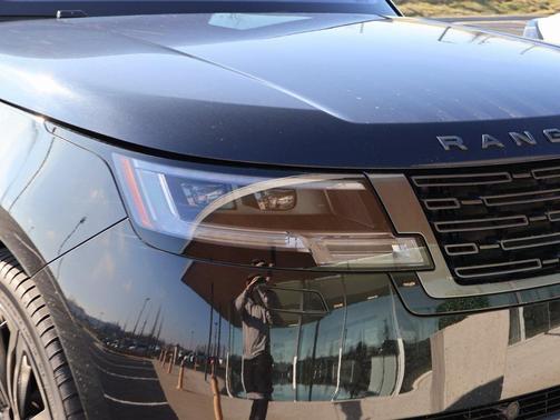 2023 Land Rover Range Rover P400 SE