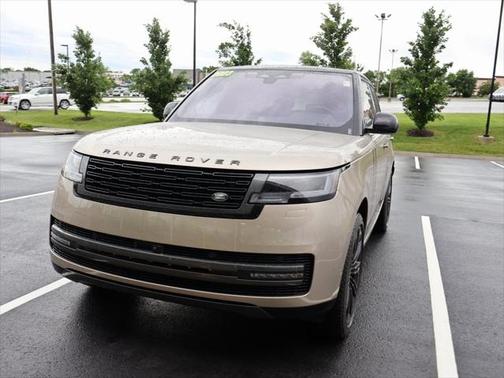 2023 Land Rover Range Rover P400 SE