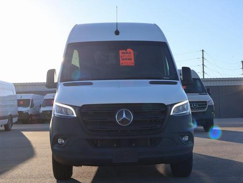 2024 Mercedes-Benz Sprinter 2500 High Roof