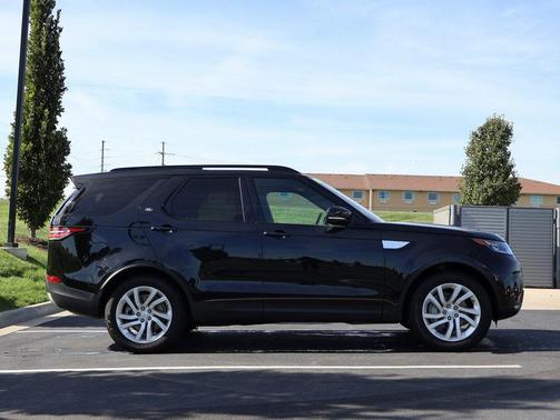 2020 Land Rover Discovery HSE