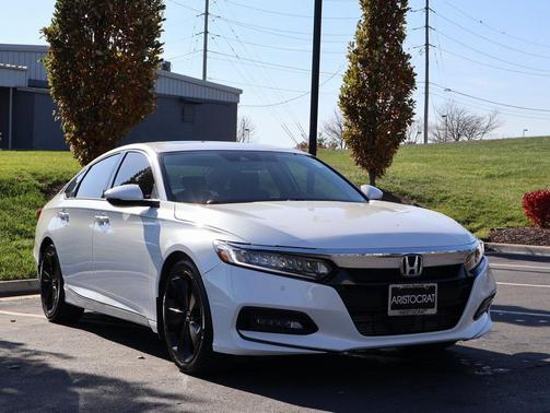 2018 Honda Accord Touring