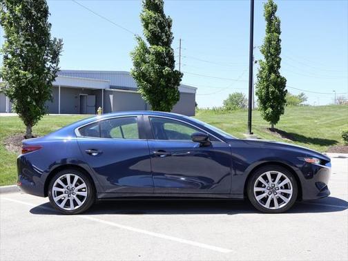 2021 Mazda Mazda3 FWD w/Select Package
