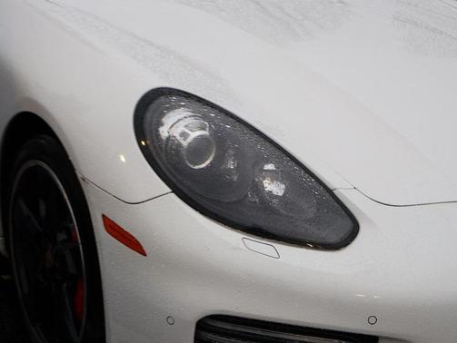 2015 Porsche Panamera GTS