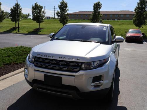 Indus Silver Metallic 2015 Land Rover Range Rover Evoque Pure
