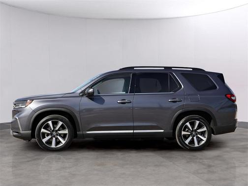 2023 Honda Pilot AWD Elite
