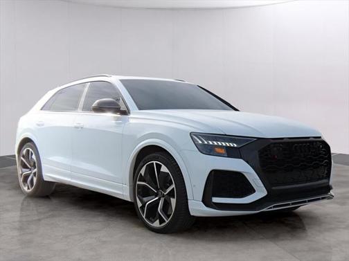 2023 Audi RS Q8 4.0T