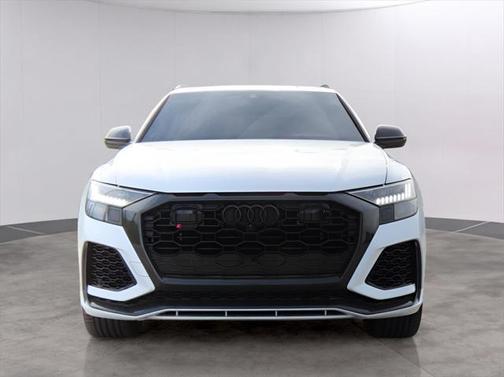 2023 Audi RS Q8 4.0T
