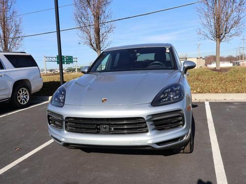 2020 Porsche Cayenne Cayenne