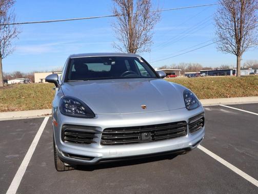 2020 Porsche Cayenne Cayenne