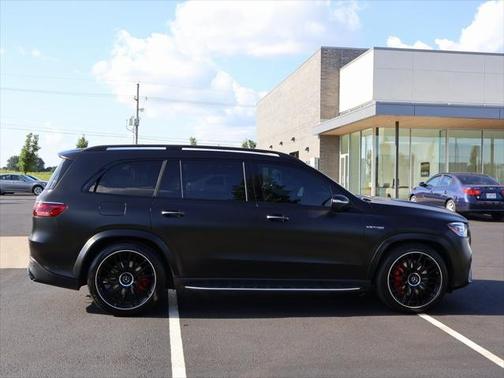2025 Mercedes-Benz AMG GLS 63 Base