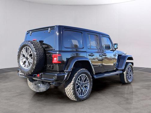 2024 Jeep Wrangler 4xe High Altitude