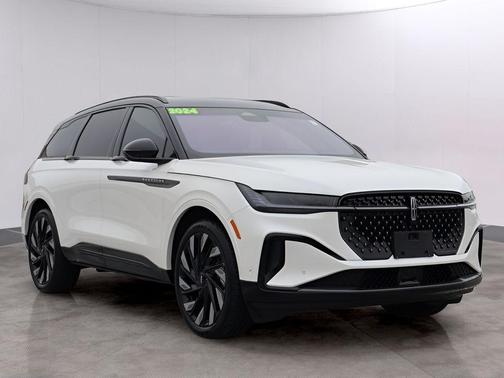 2024 Lincoln Nautilus Reserve