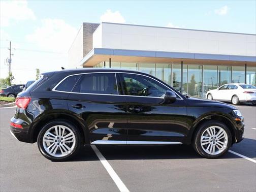 2018 Audi Q5 2.0T Premium Plus