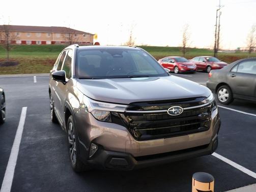 2025 Subaru Forester Touring