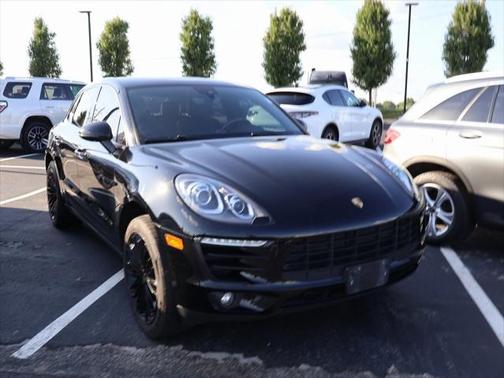 2018 Porsche Macan Base