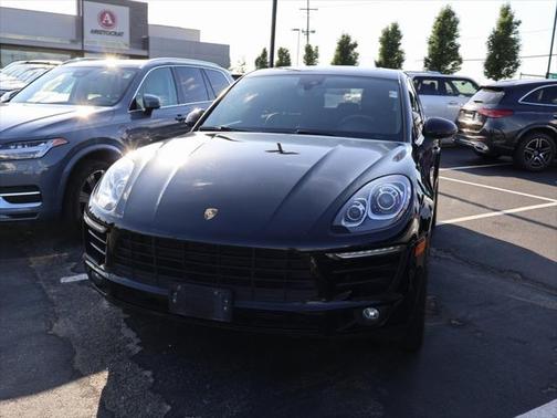 2018 Porsche Macan Base