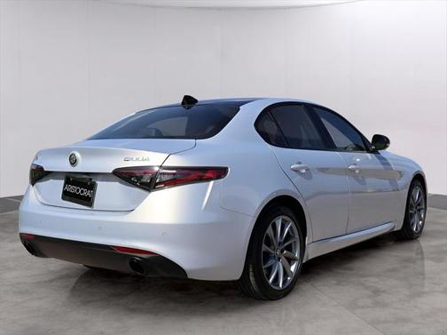 2024 Alfa Romeo Giulia AWD