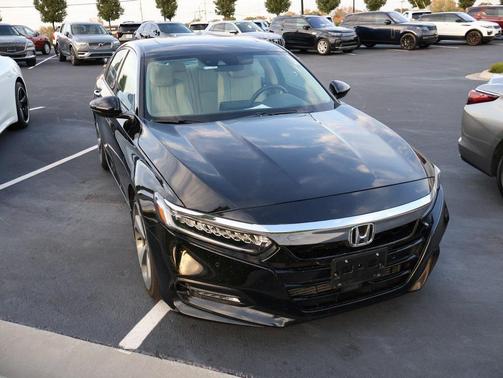 2018 Honda Accord Touring 2.0T