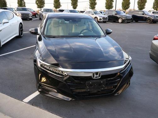 2018 Honda Accord Touring 2.0T