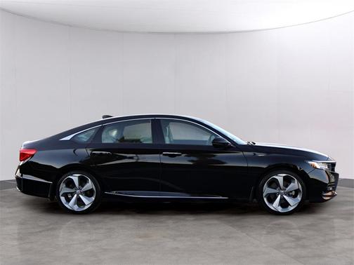 2018 Honda Accord Touring 2.0T