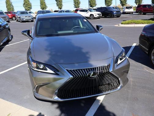 2019 Lexus ES 350 Base