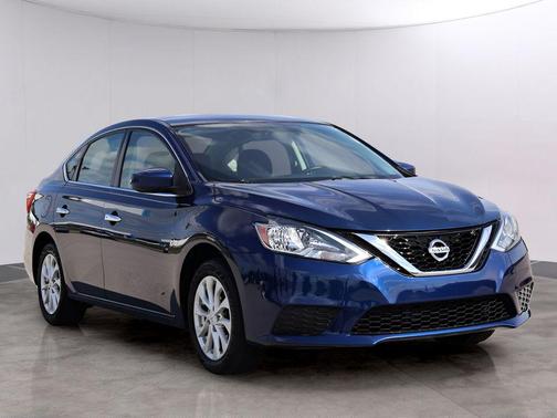 Deep Blue Pearl 2019 Nissan Sentra SV