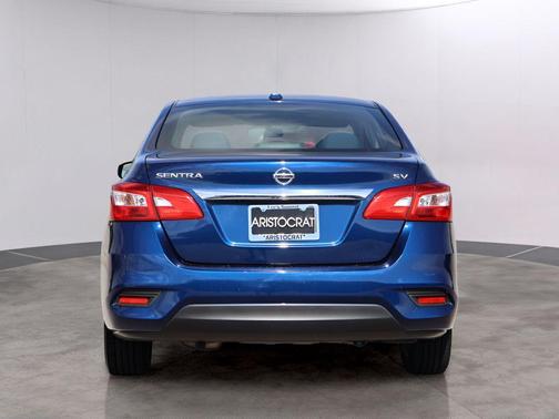 Deep Blue Pearl 2019 Nissan Sentra SV